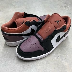 Nike Men's Sneakers in Black and Purple